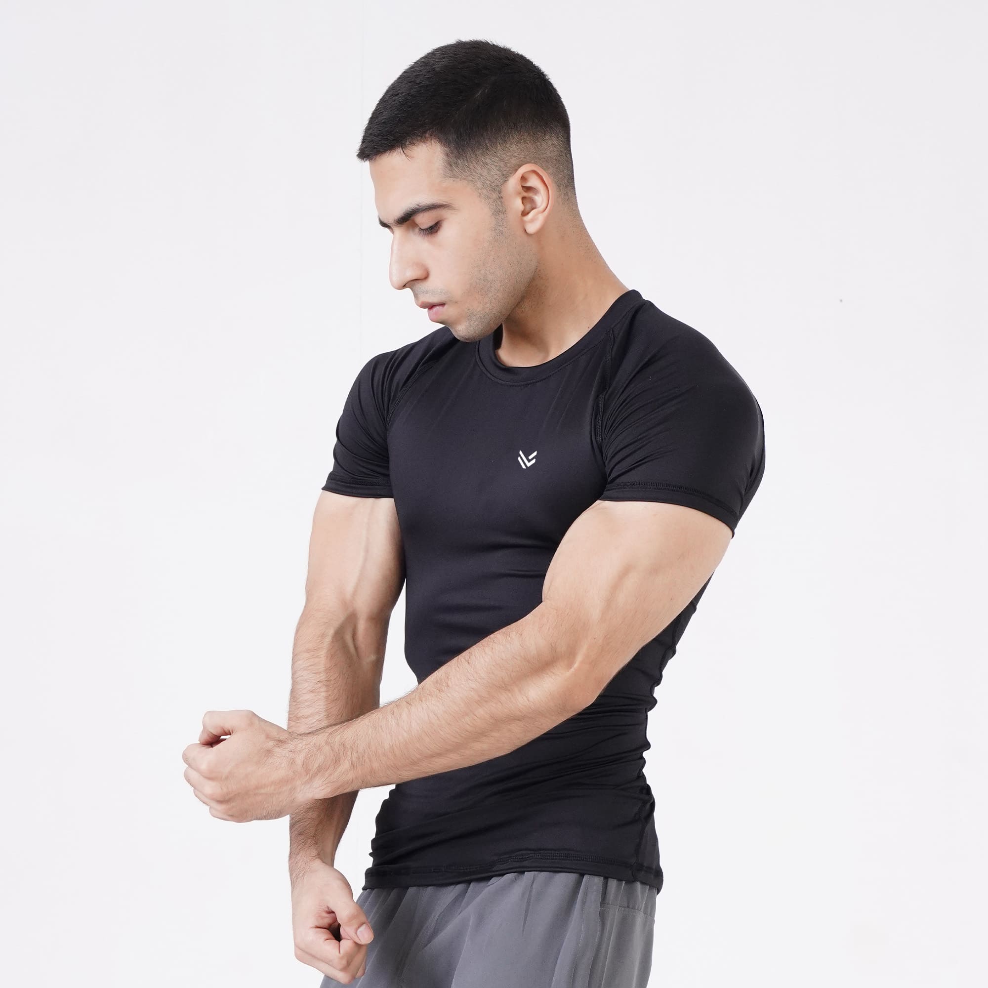 MuscleFit Black Compression TEE