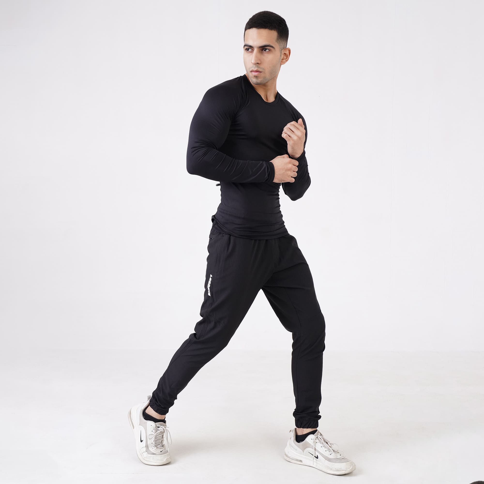 MuscleFit Black Full Compression Shirt