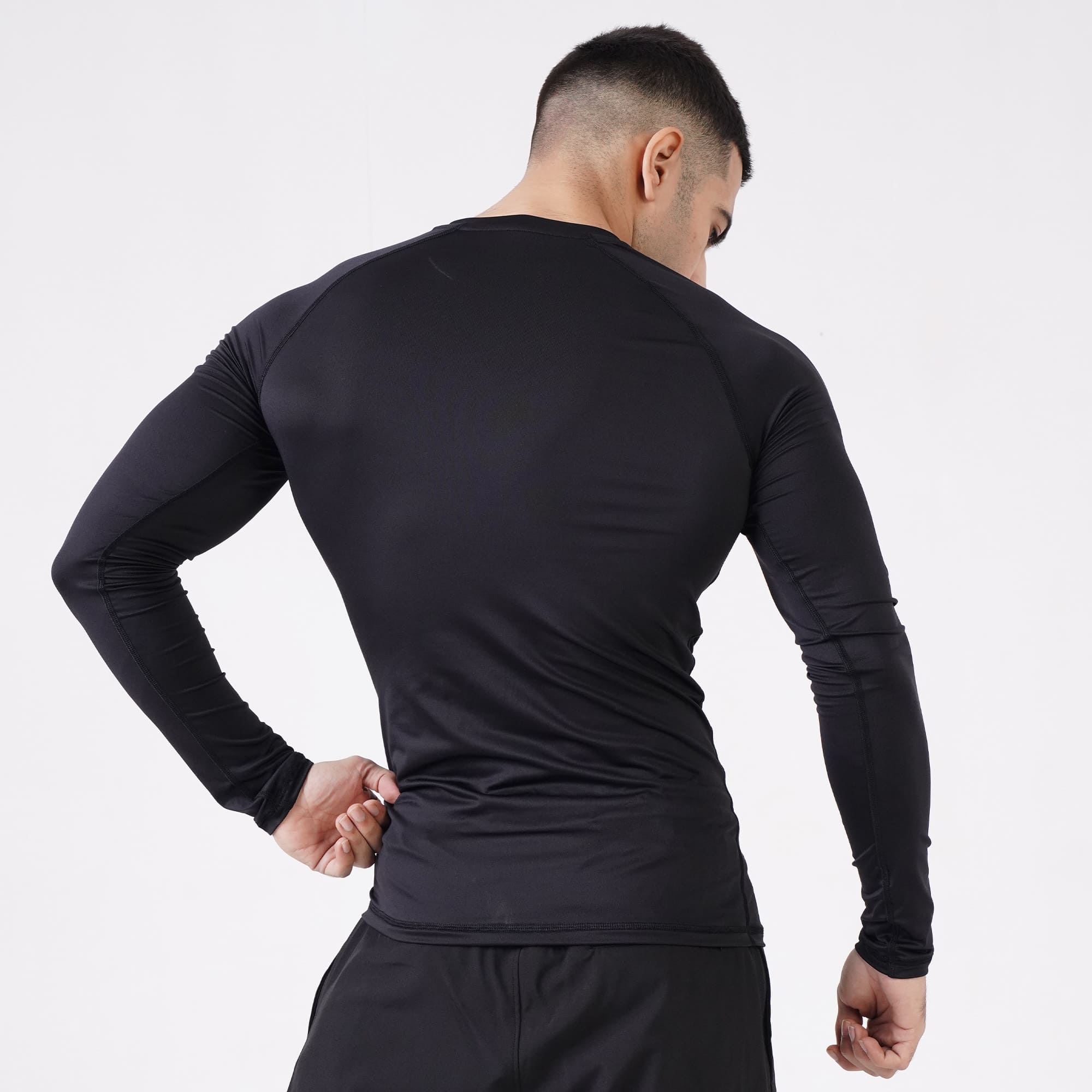 MuscleFit Black Full Compression Shirt