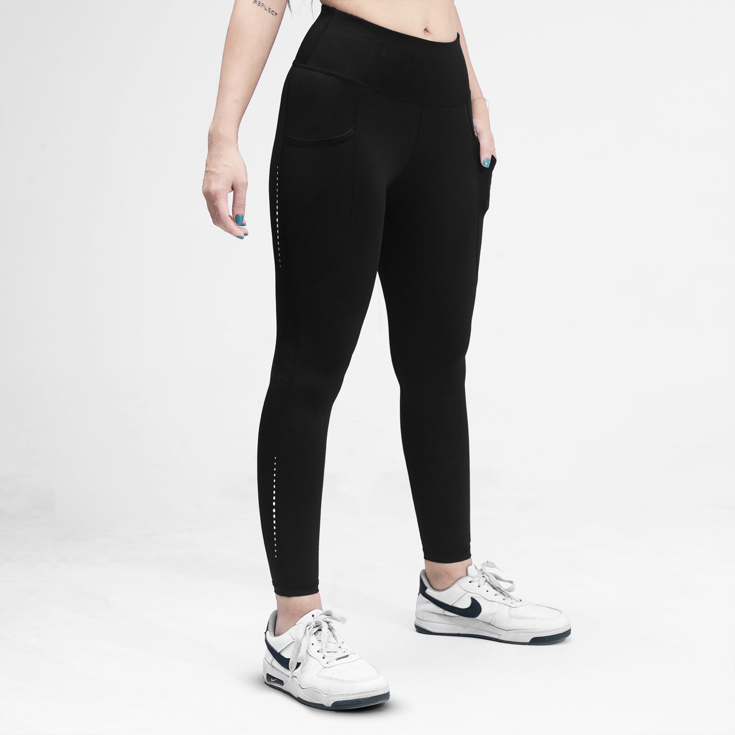 Black Aura Leggings