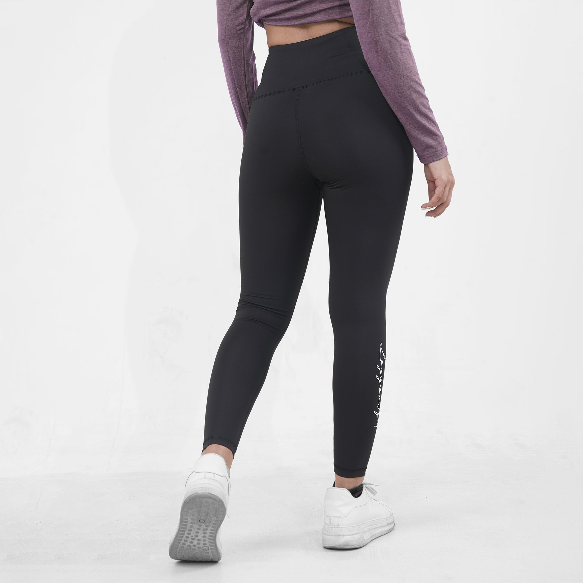 Motion Black Leggings