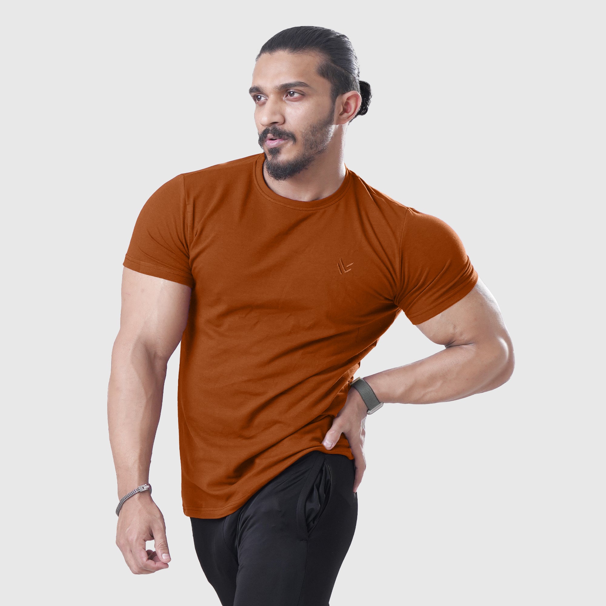 EMB MUSTARD H/S TEE