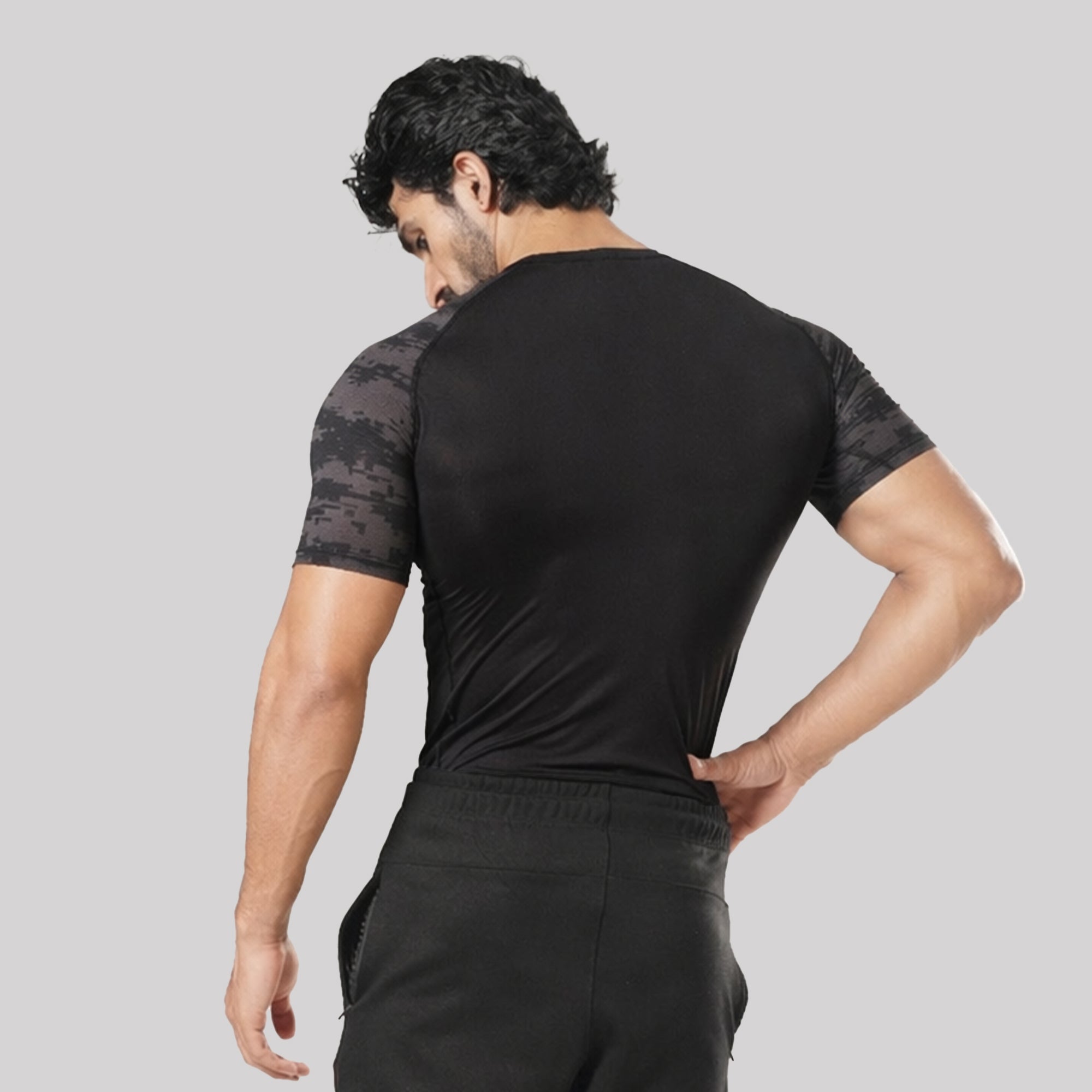 Velocity Black/PTRN H/S Compression TEE