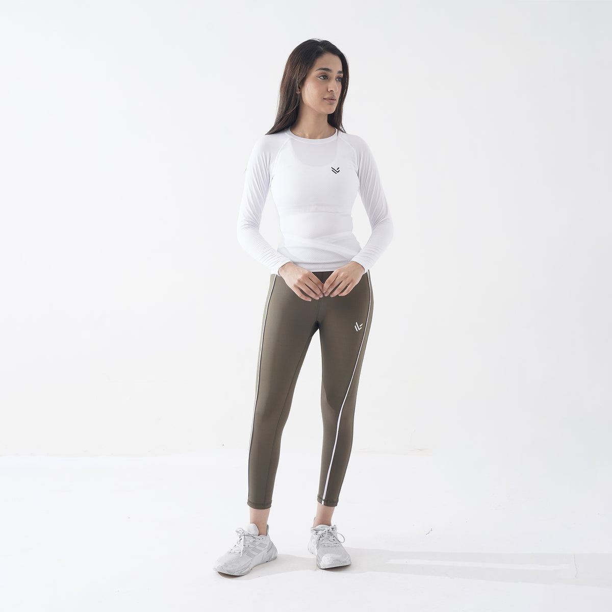 White Women Compression Full Sleeve
