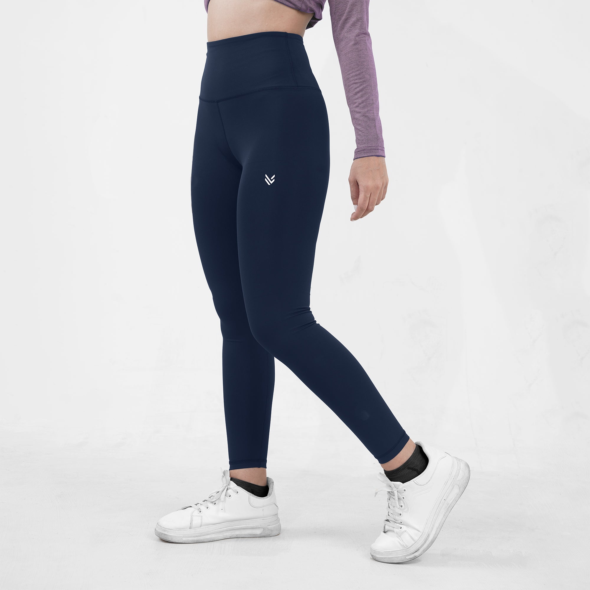 Motion Navy Leggings