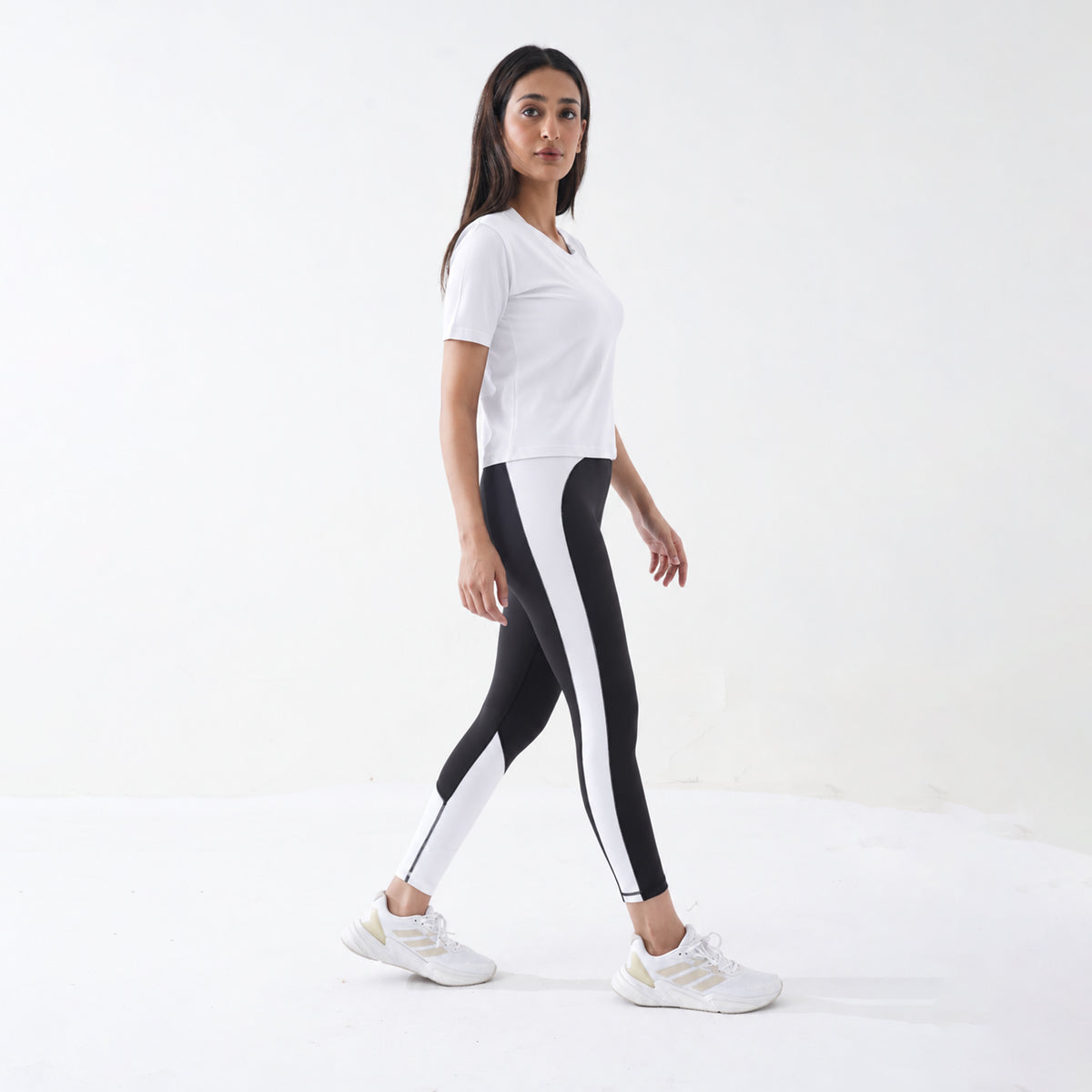 V-Neck White Women H/S Tee