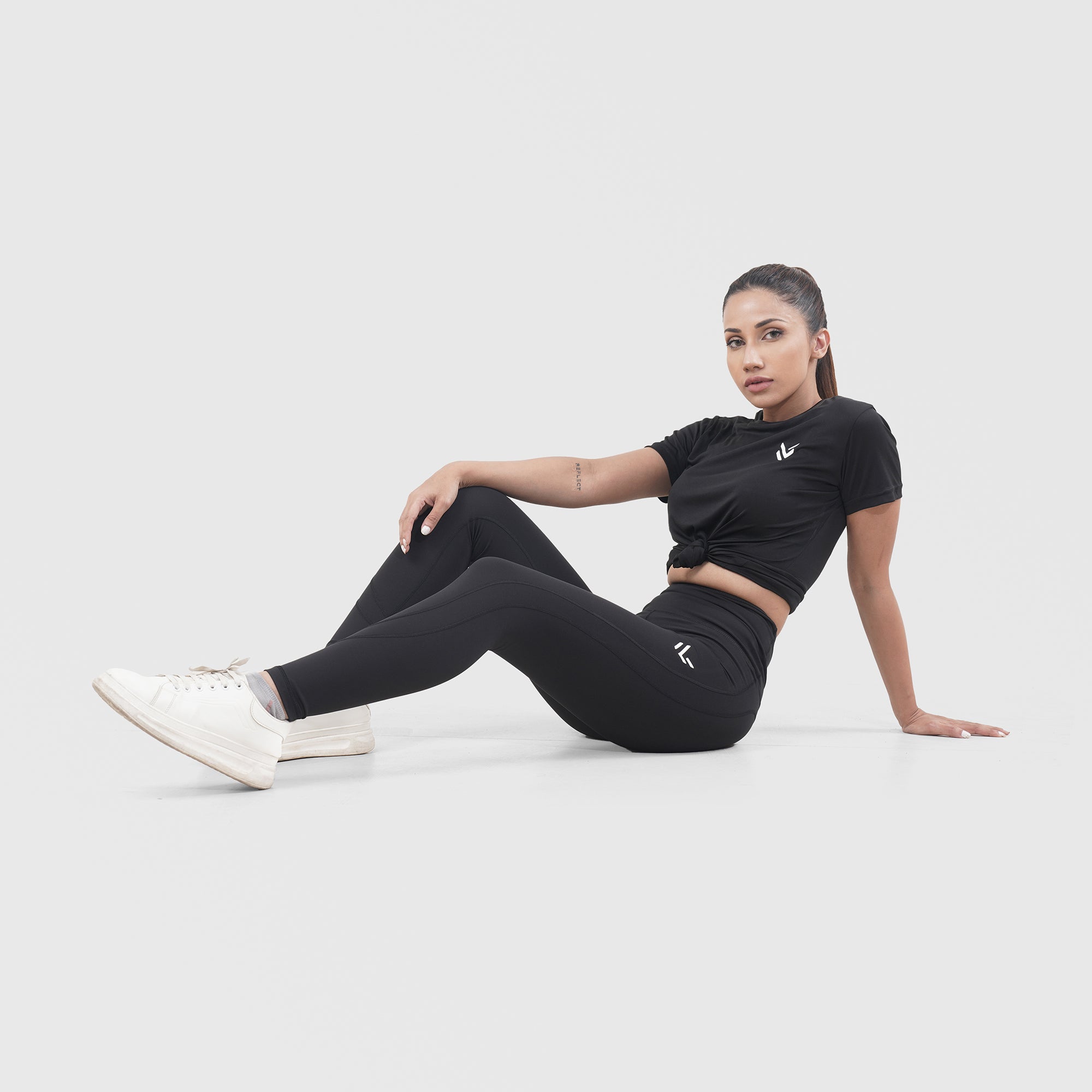 FlexFit BLACK AMLET LEGGINGS