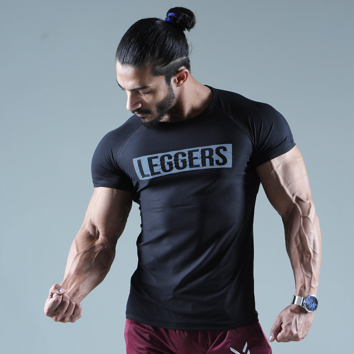 IRON BLACK COMPRESSION TEE